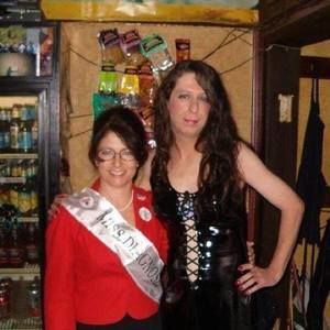 Meet your Posher, Leo